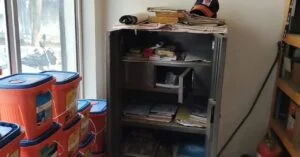 मधेपुरा : पेट्रोल पंप के ऑफिस में चोरी, 50 हजार रुपये समेत अन्य सामान गायब