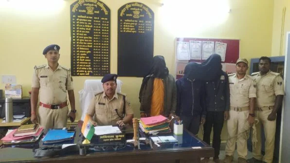 अपराध की योजना बनाते तीन शातिर अपराधी हथियार समेत गिरफ्तार