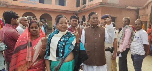 त्रिवेणीगंज में लोकतंत्र का महापर्व उत्साह और जोश के साथ संपन्न, सभी पांच प्रत्याशियों की किस्मत ईवीएम में बंद