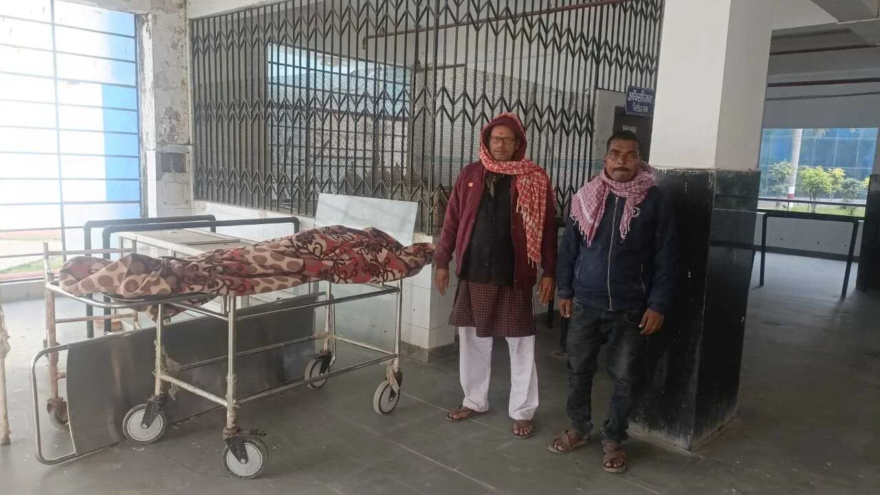 सिटी रिक्शा चालक की मौत