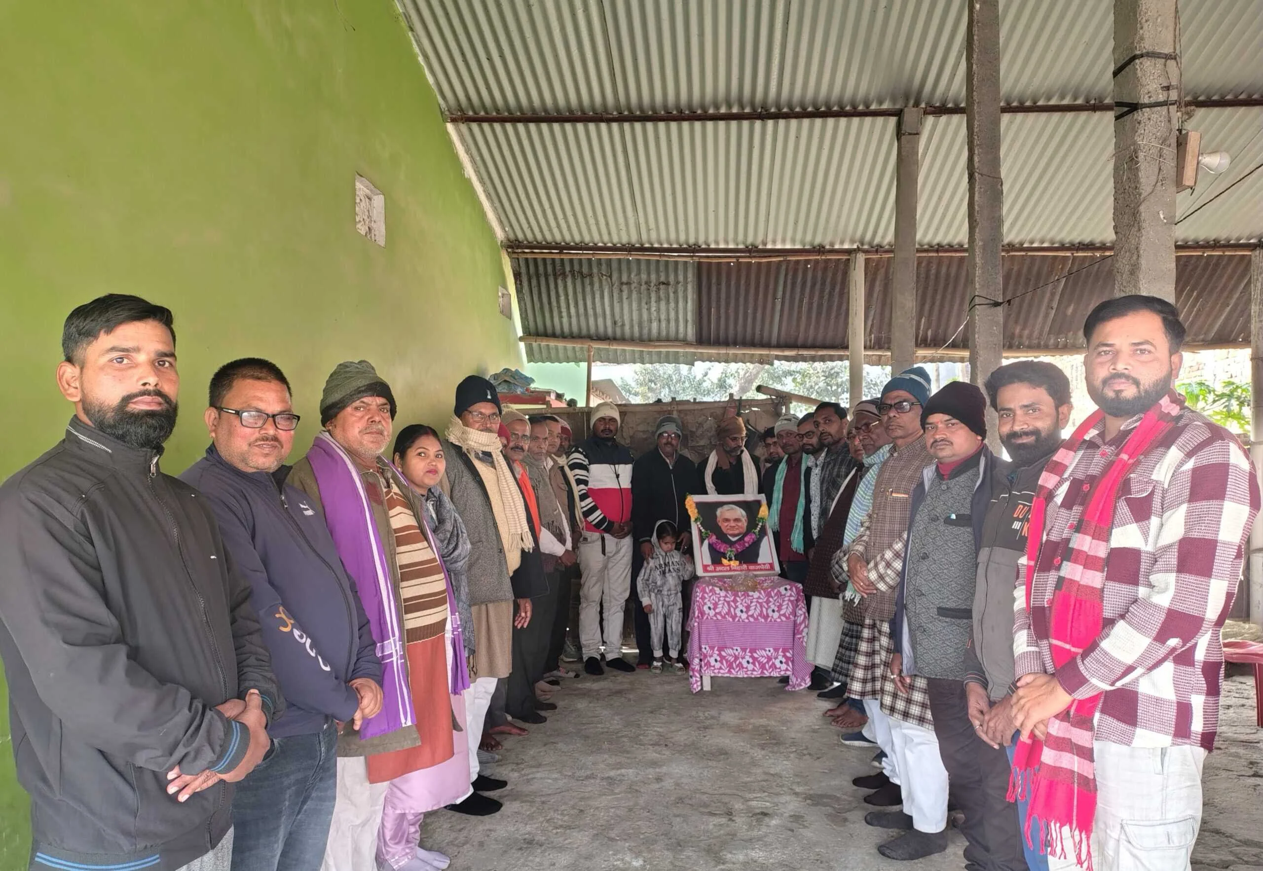 सुशासन दिवस पर पुरैनी में गूंजा अटल जी का संदेश, भाजपा कार्यकर्ताओं ने मनाई जयंती