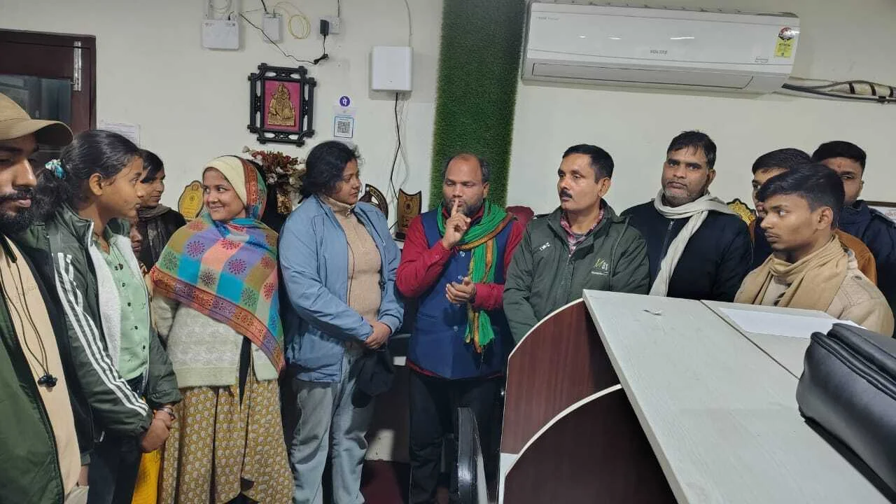 विधायक डॉ गौतम कृष्ण ने यदुवंशी लाइब्रेरी के छात्रों को दिया सफलता का मंत्र