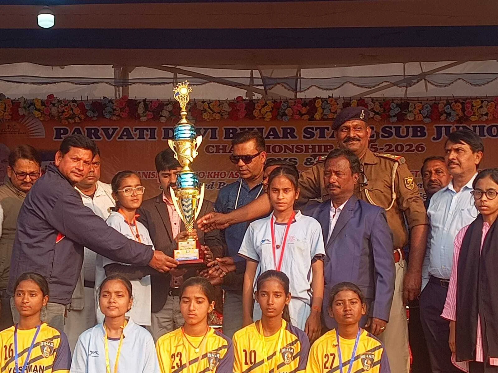 मुरलीगंज की बेटी मीनाक्षी राष्ट्रीय सब-जूनियर खो-खो के लिए चयनित, क्षेत्र में हर्ष