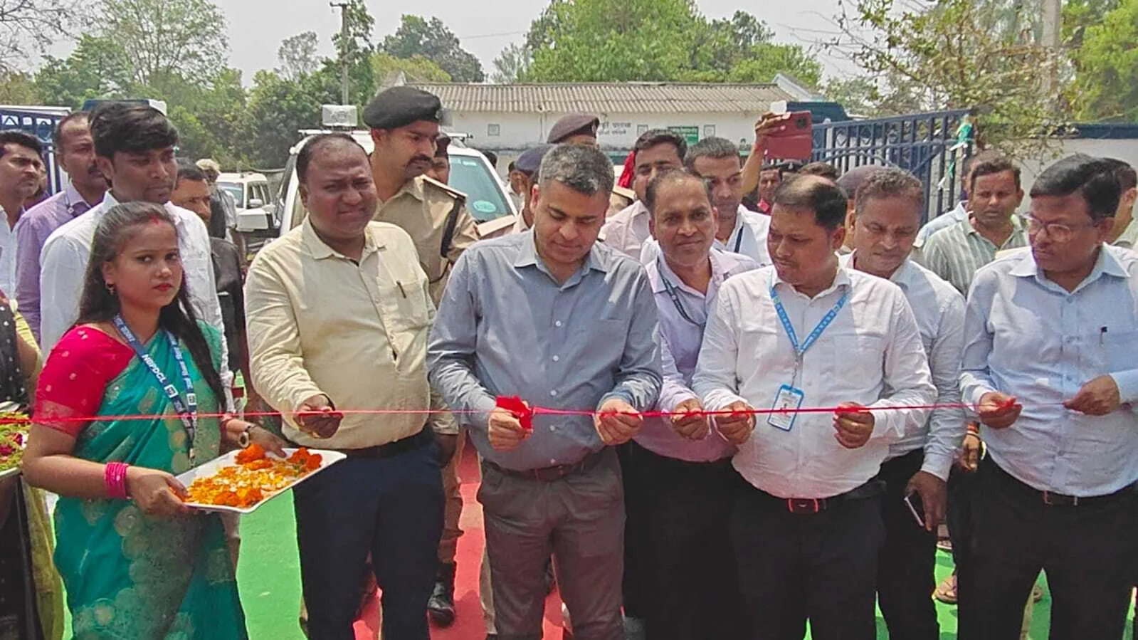 मधेपुरा में सोलर क्रांति की पहल: डीएम के नेतृत्व में लगा सोलर मेला, आसान ऋण व त्वरित कनेक्शन पर जोर