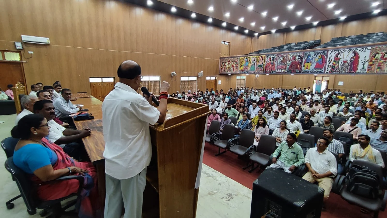नए राजकीय डिग्री कॉलेजों में अब गूंजेगी पढ़ाई की आवाज, 155 सहायक प्राध्यापकों ने किया योगदान